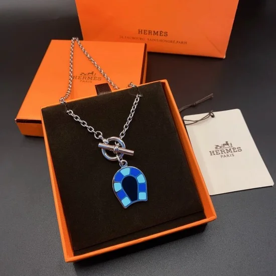 Hermes, Helios, Fer a cheval, necklace